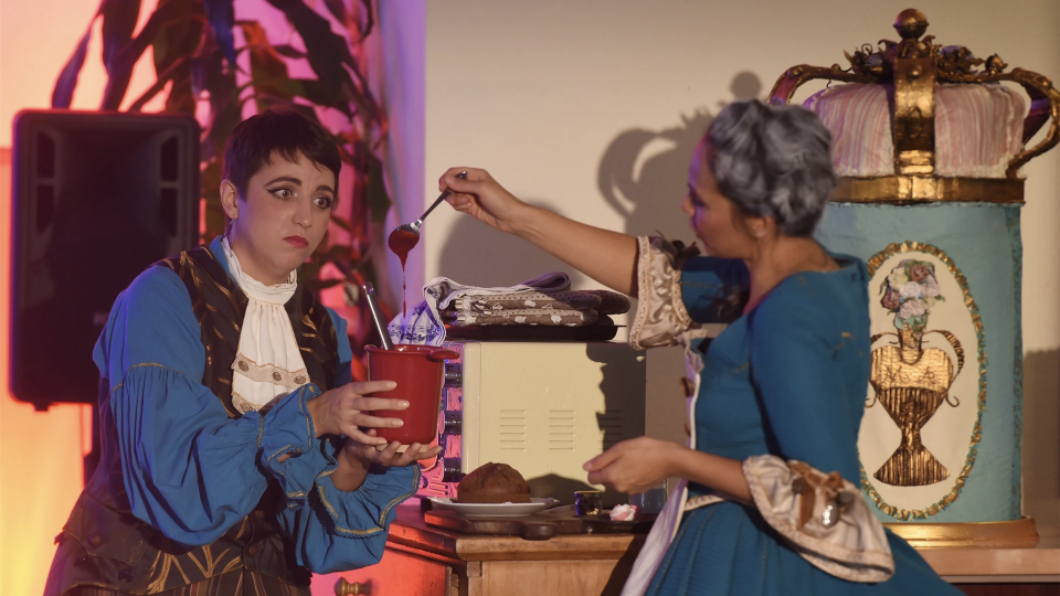 Marie Antoinette bittet zum Kaffee